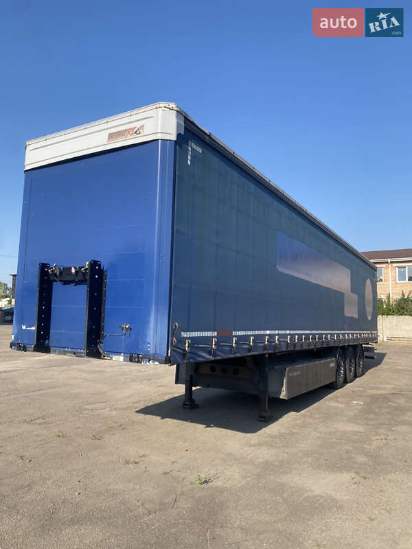 Тентований борт (штора) - напівпричіп Kogel SAF 2015 в Луцьку