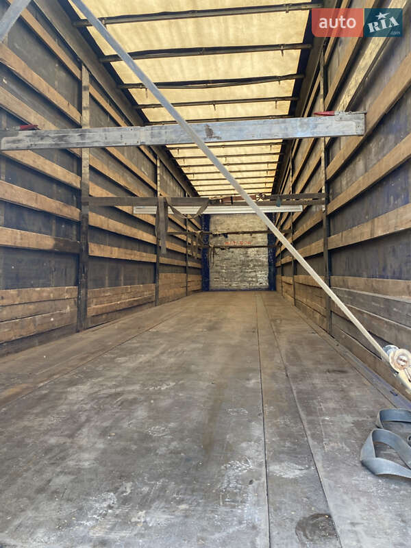 Тентований борт (штора) - напівпричіп Kogel SAF 2006 в Сторожинці