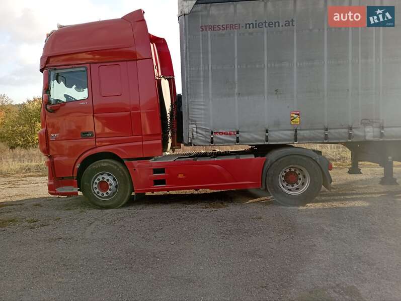 Тентований борт (штора) - напівпричіп Kogel SAF 2011 в Чорткові