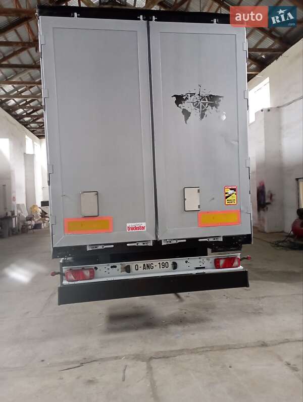 Тентований борт (штора) - напівпричіп Kogel SAF 2011 в Чорткові