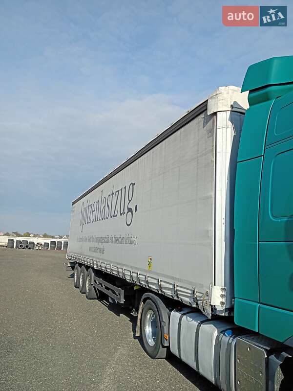 Тентованный борт (штора) - полуприцеп Kogel SAF 2010 в Луцке