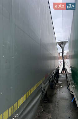 Тентованный борт (штора) - полуприцеп Kogel SAF 2017 в Луцке