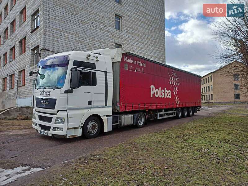 Тентованный борт (штора) - полуприцеп Kogel SDP 2008 в Киеве