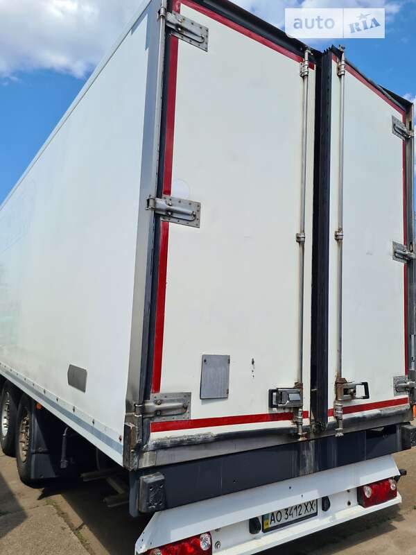 Рефрижератор полуприцеп Kogel SF24 2006 в Мукачево