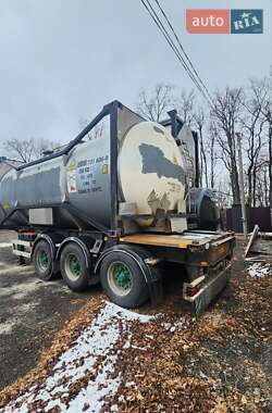 Цистерна полуприцеп Kogel SK 24P 1998 в 