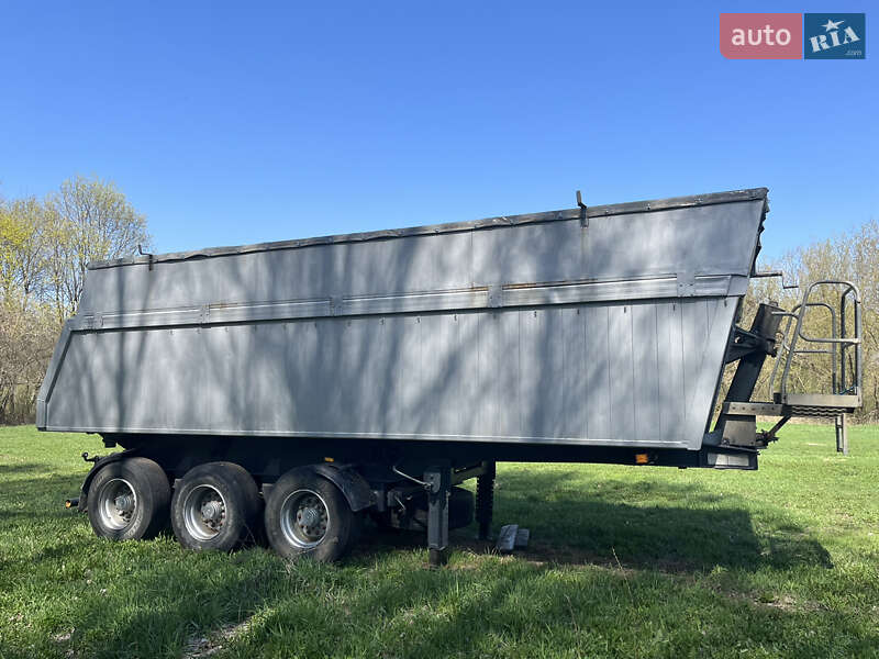 Самосвал полуприцеп Kogel SKMP 2000 в Конотопе