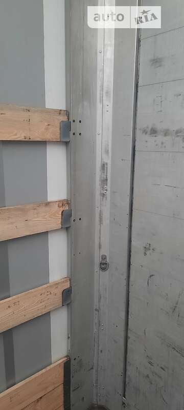 Тентованный борт (штора) - полуприцеп Kogel SN 24 2013 в Шостке