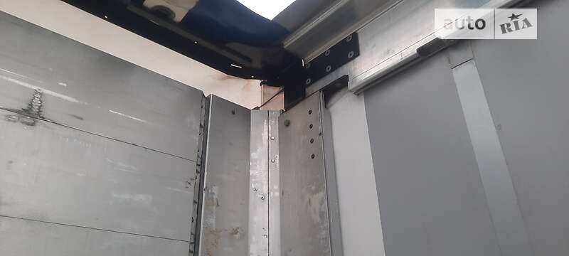 Тентованный борт (штора) - полуприцеп Kogel SN 24 2013 в Шостке