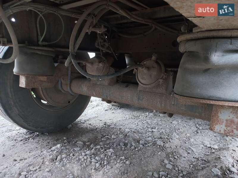 Зерновоз - напівпричіп Kogel SN 24 2001 в Черкасах