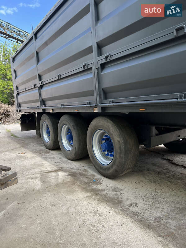 Зерновоз - полуприцеп Kogel SN 24 2000 в Кривом Роге фото 4 Зерновоз - полуприцеп Kogel SN 24 2000 в Кривом Роге