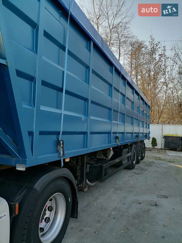 Зерновоз - полуприцеп Kogel SN 24 2005 в Житомире