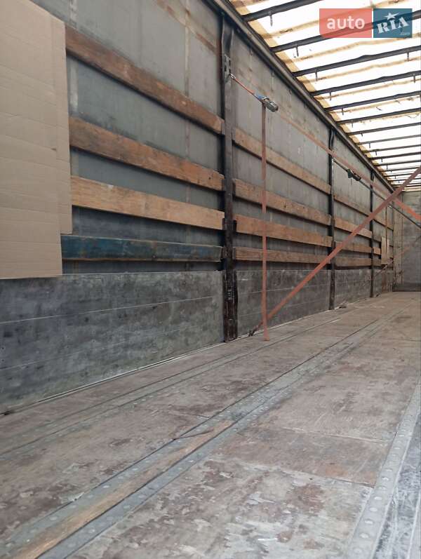 Тентований борт (штора) - напівпричіп Kogel SN 24 2001 в Кропивницькому