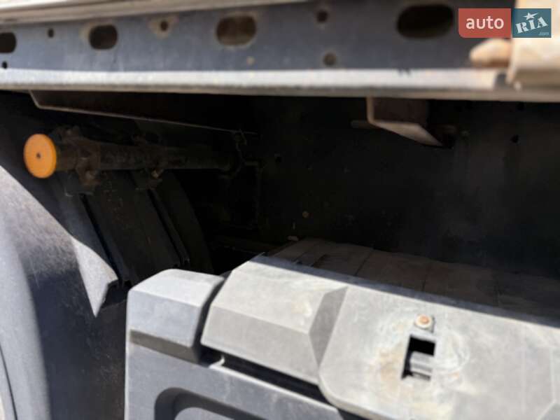 Тентованный борт (штора) - полуприцеп Kogel SN 24 2013 в Днепре фото 7 Тентованный борт (штора) - полуприцеп Kogel SN 24 2013 в Днепре