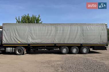 Тентованный борт (штора) - полуприцеп Kogel SN 24 2001 в 