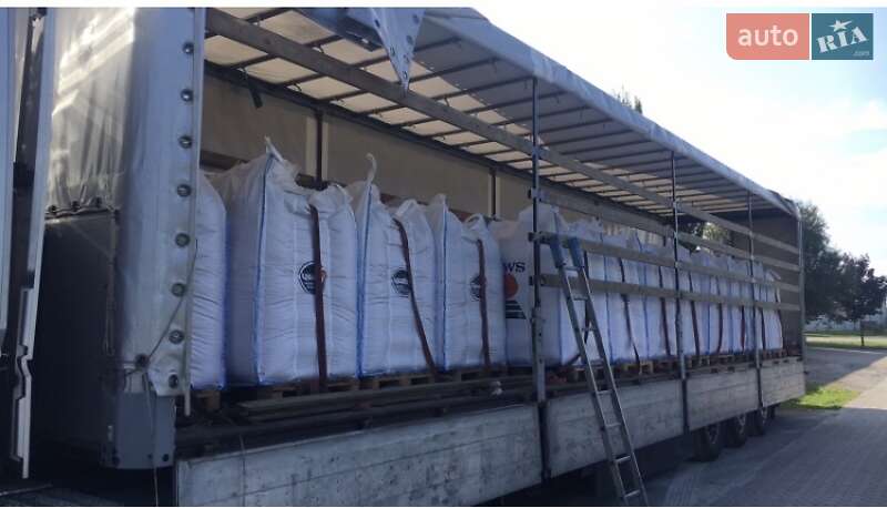 Тентованный борт (штора) - полуприцеп Kogel SN 24 2008 в Дрогобыче