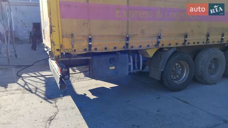 Тентований борт (штора) - напівпричіп Kogel SN 24 2007 в Кам'янець-Подільському