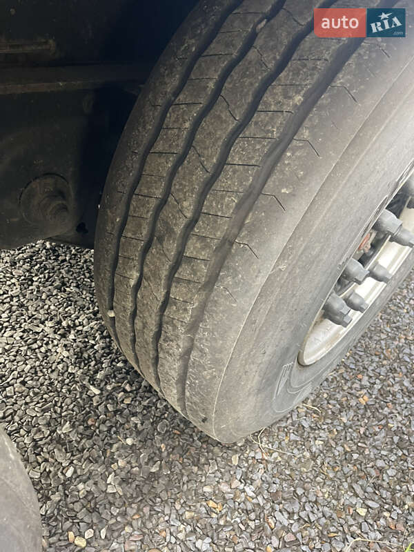 Тентованный борт (штора) - полуприцеп Kogel SN 24 2011 в Иршаве