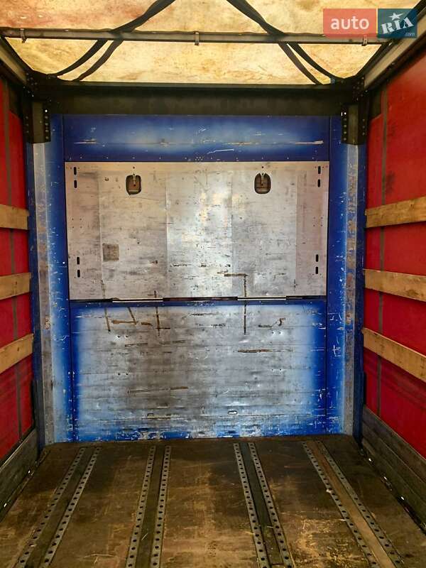 Тентований борт (штора) - напівпричіп Kogel SN 24 2012 в Радехові