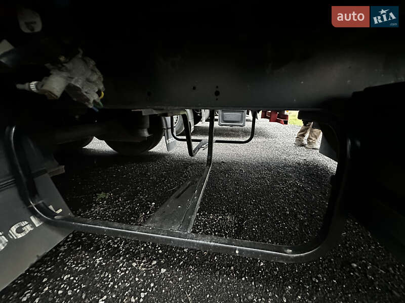 Тентованный борт (штора) - полуприцеп Kogel SN 24 2016 в Умани