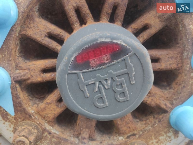 Тентованный борт (штора) - полуприцеп Kogel SN 24 2007 в Львове