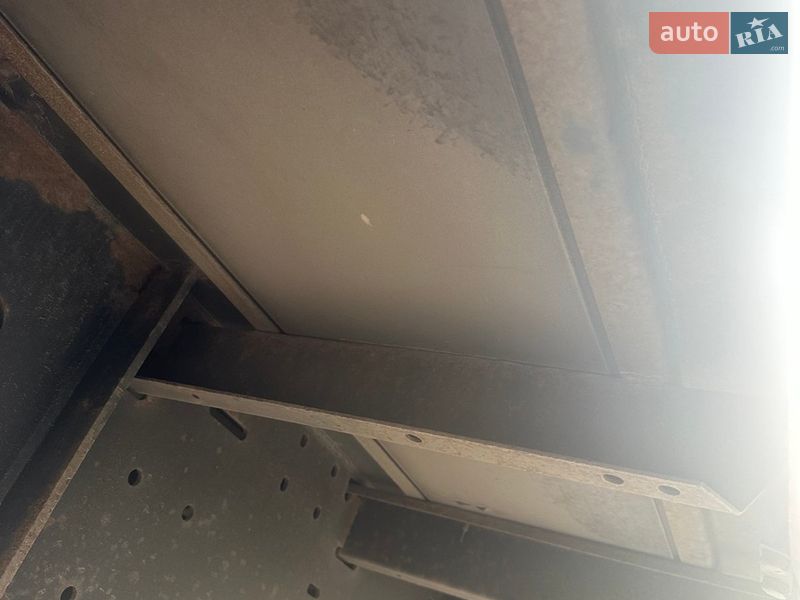 Тентованный борт (штора) - полуприцеп Kogel SN 24 2014 в Львове фото 24 Тентованный борт (штора) - полуприцеп Kogel SN 24 2014 в Львове