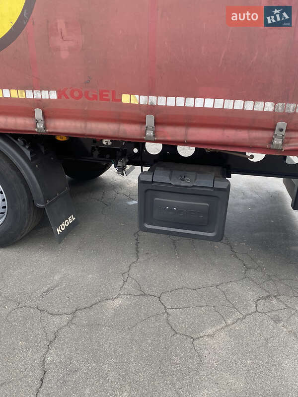 Тентованный борт (штора) - полуприцеп Kogel SN 2015 в Киеве