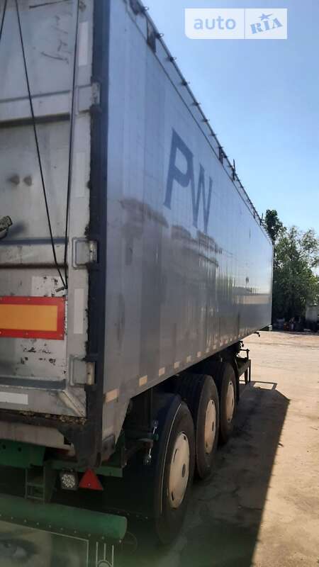 Самоскид напівпричіп Kogel SNCM 1999 в Безлюдівці фото 4 Самоскид напівпричіп Kogel SNCM 1999 в Безлюдівці