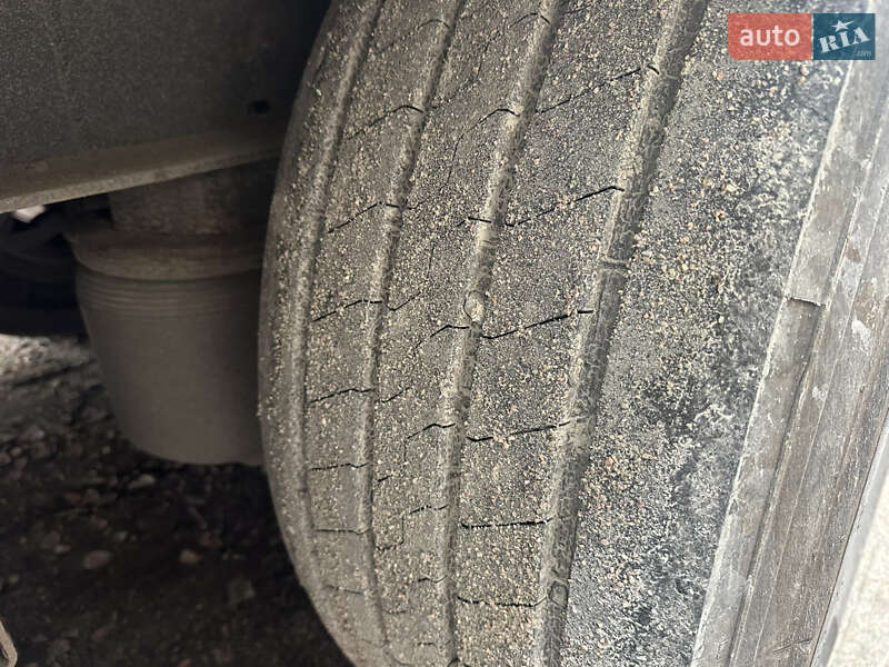 Тентованный борт (штора) - полуприцеп Kogel SNCO 24 2002 в Ровно