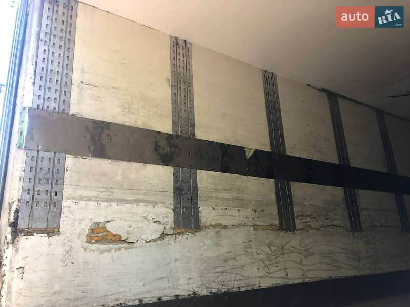 Рефрижератор полуприцеп Kogel SVKT 2003 в Кропивницком