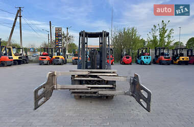 Вилочный погрузчик Komatsu FD 2008 в 