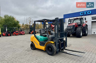 Вилочный погрузчик Komatsu FD 2008 в 