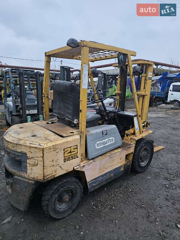 Вилочний навантажувач Komatsu FD 1993 в Одесі