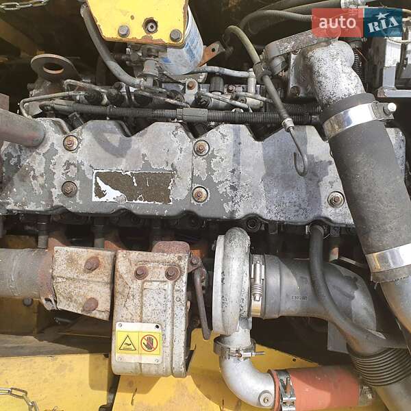 Гусеничный экскаватор Komatsu PC 210 2006 в Виннице