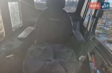Гусеничный экскаватор Komatsu PC 210 1999 в 