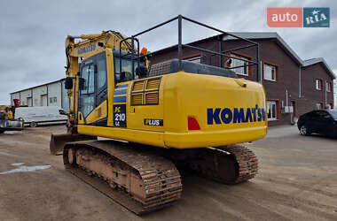 Гусеничный экскаватор Komatsu PC 210 2018 в 