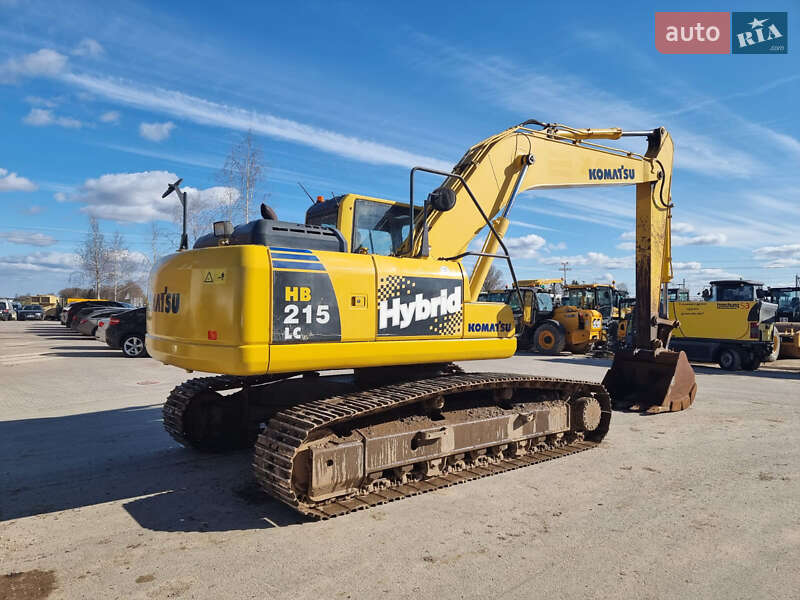 Гусеничный экскаватор Komatsu PC 210 2015 в Одессе