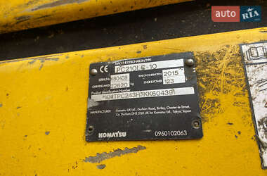 Гусеничный экскаватор Komatsu PC 210 2015 в 