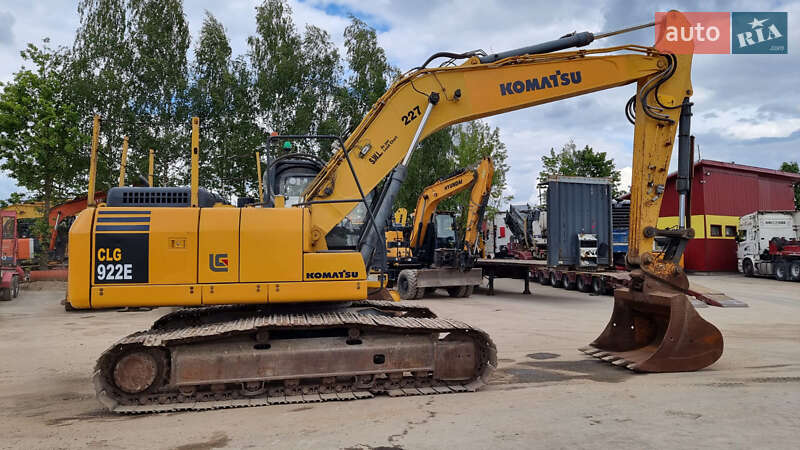 Гусеничный экскаватор Komatsu PC 210 2016 в Одессе