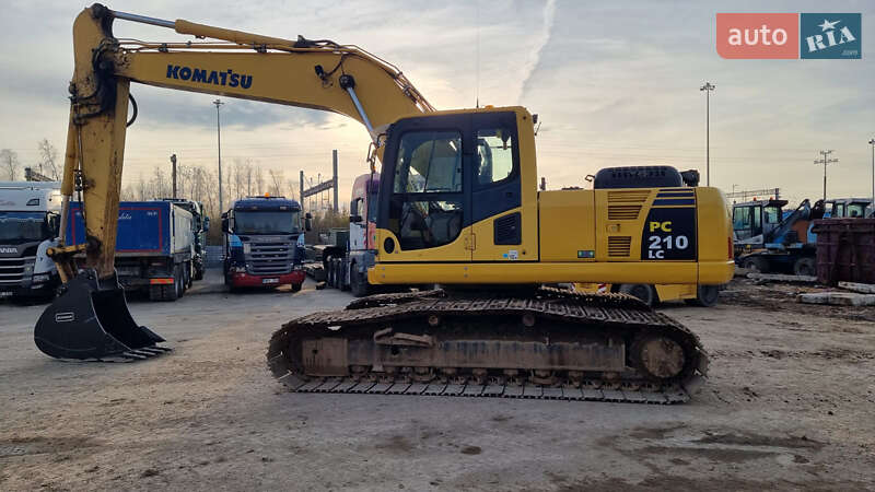 Гусеничний екскаватор Komatsu PC 210LC-8 2012 в Одесі