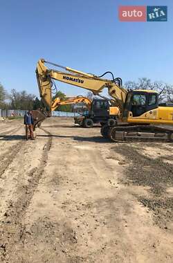 Екскаватор навантажувач Komatsu PC 230NHD-7K 2003 в Дніпрі