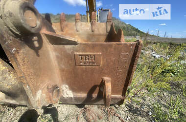 Гусеничный экскаватор Komatsu PC 240NLC-8 2005 в 