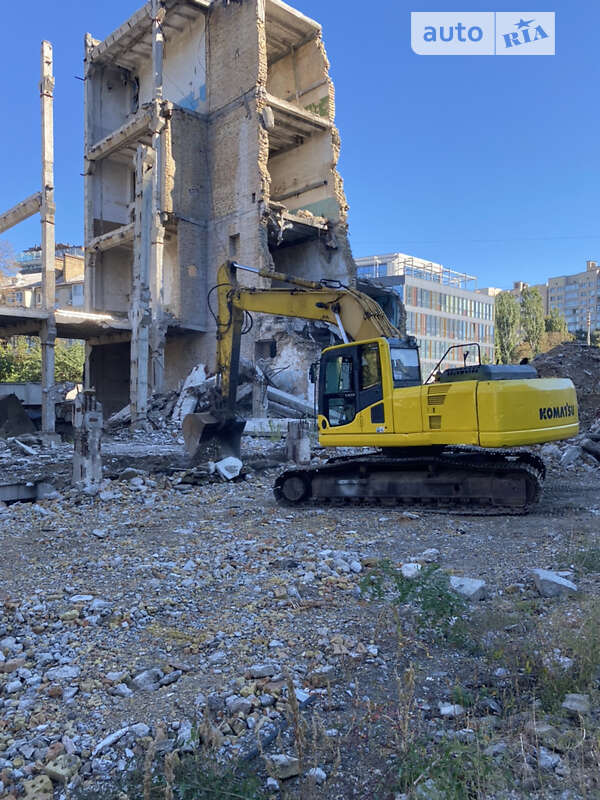 Гусеничный экскаватор Komatsu PC 240NLC-8 2007 в 