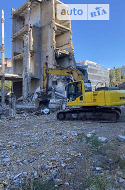 Гусеничный экскаватор Komatsu PC 240NLC-8 2007 в 