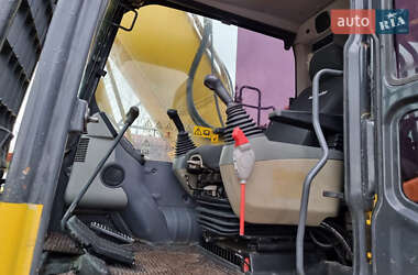 Гусеничный экскаватор Komatsu PC 240NLC-8 2016 в 