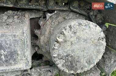 Гусеничный экскаватор Komatsu PC 240NLC-8 2006 в 