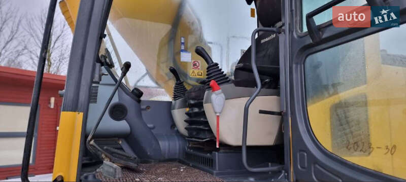 Гусеничный экскаватор Komatsu PC 240NLC-8 2014 в Одессе