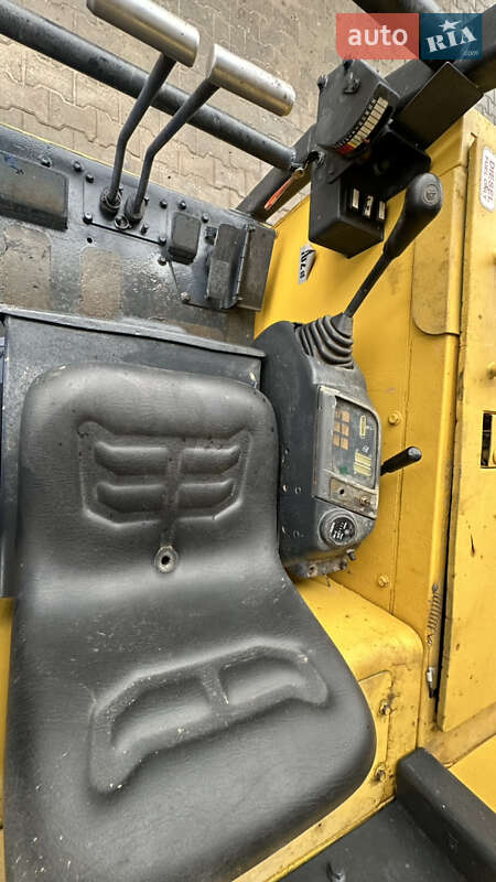 Міні-вантажник Komatsu PC 30MR 2006 в Львові