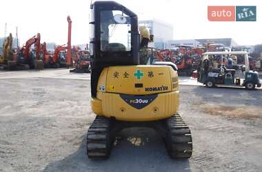 Гусеничный экскаватор Komatsu PC 30UU-5 2015 в 