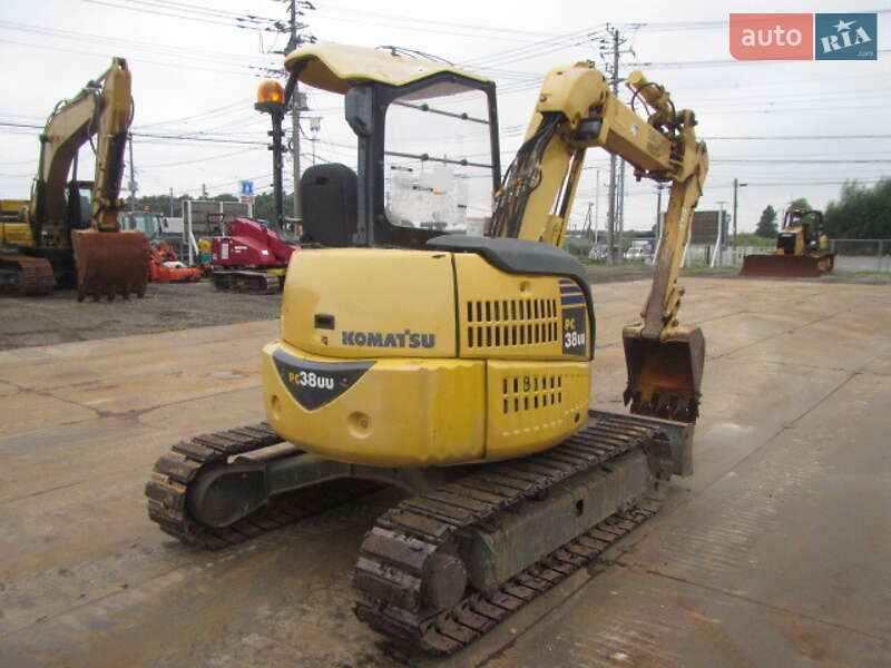 Гусеничний екскаватор Komatsu PC 38UU-1 2012 в Одесі