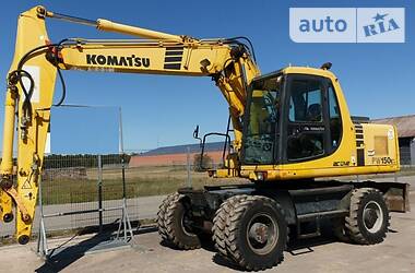 Колісний екскаватор Komatsu PW 2005 в Мукачевому